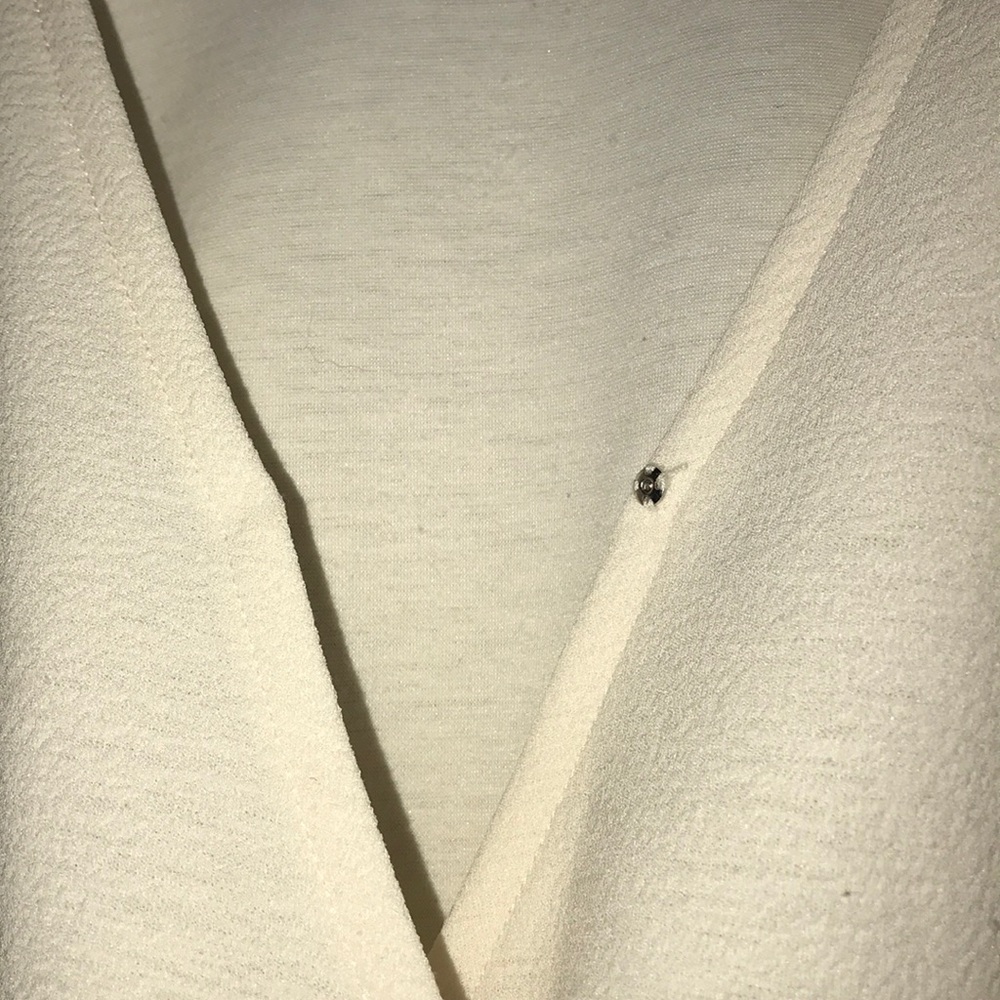 Madewell wrap front top - Picture 3 of 3